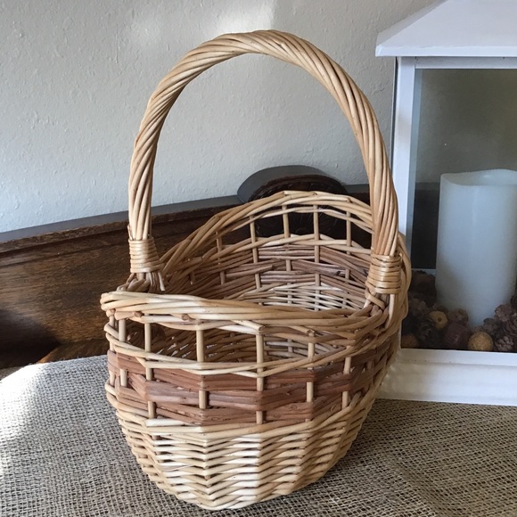 Wicker basket. Vintage - Picture 3 of 7